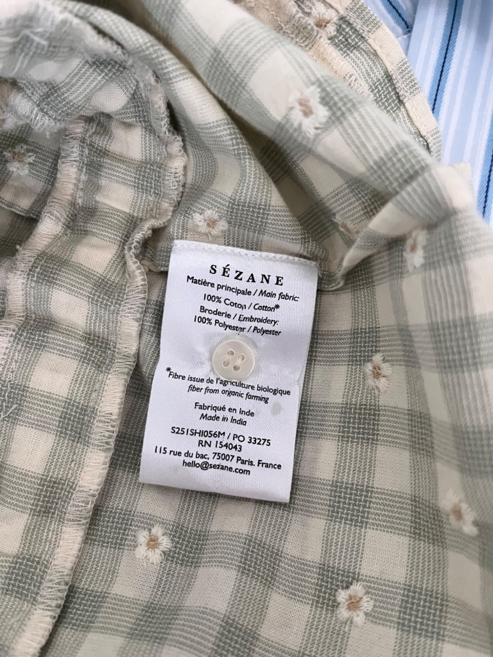 Sezane Shenali blouse in checked daisy print - Picture 4 of 4